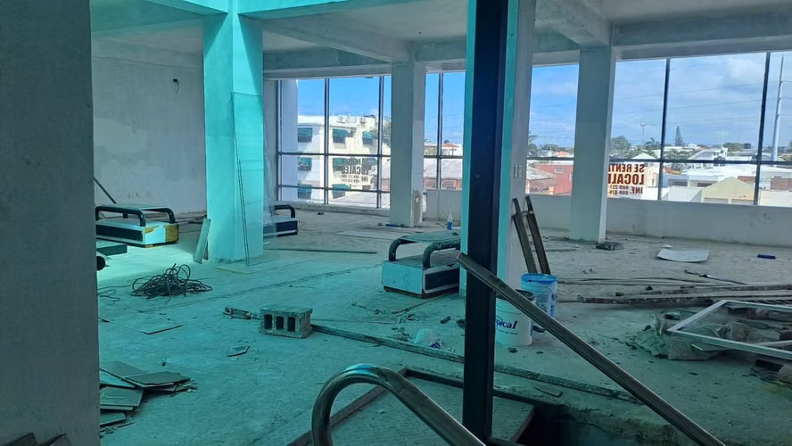 Alquiler Local Comercial - Imagen 2