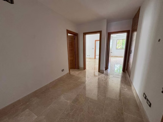 Alquilo Apartamento en Los Cacicazgos - Imagen 5