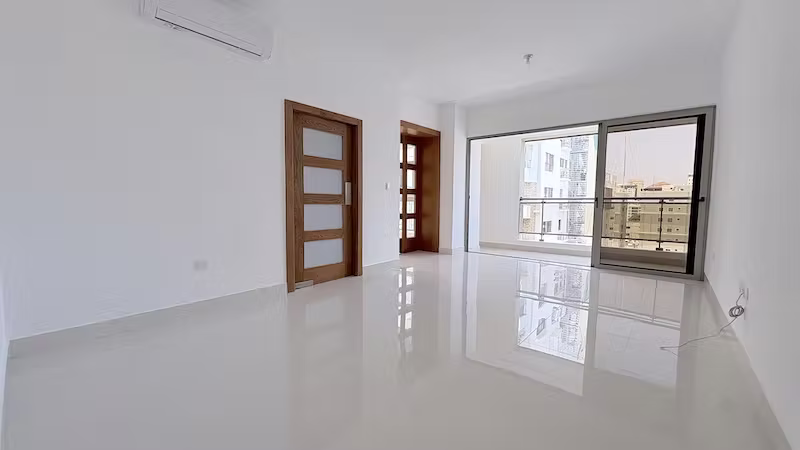 En Naco Apartamento de Dos Habitaciones y Estudio en Alquiler US$1,650.
