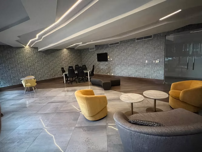 Apartamento de 87 m2 dos habitaciones dos baños en torre en Piantini - Imagen 4