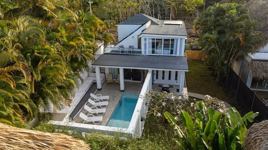 Vive en una Exclusiva Villa en el Corazón de Las Terrenas