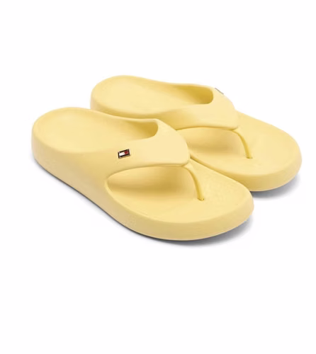 Chanclas De Tommy Hilfiger Totalmente Nuevos 100% Original En Venta