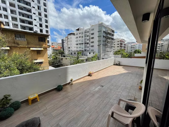 Apartamento en Venta - Bella Vista, proximo Nuñez de Cacereres - Imagen 2