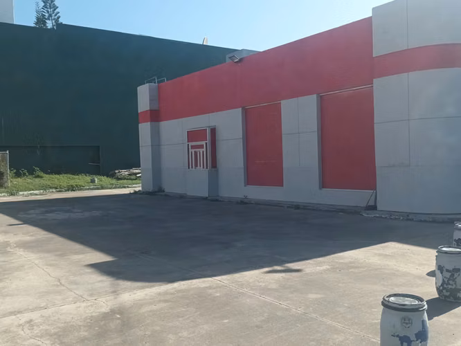 LOCAL COMERCIAL EN ALQUILER EN LA ROMANA | 346.68 M² | ESTACIÓN TEXACO FLOR DEL ESTE | US$3,500 - Imagen 6