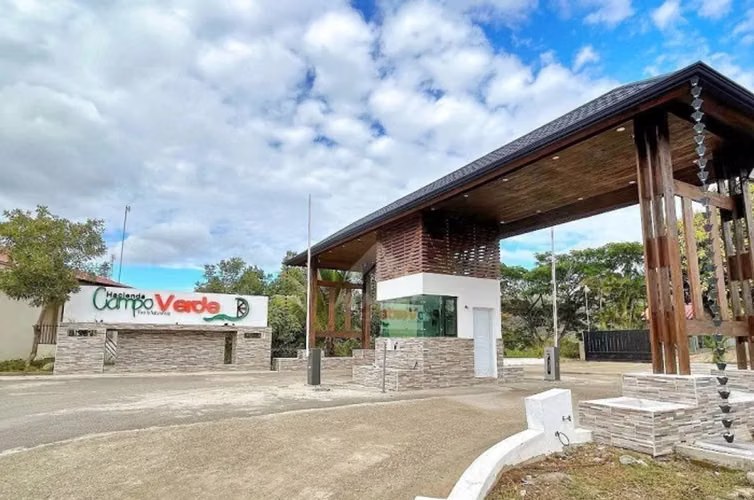 VENTA DE TERRENO IDEAL PARA VILLA CAMPO VERDE SAJOMA - Imagen 7