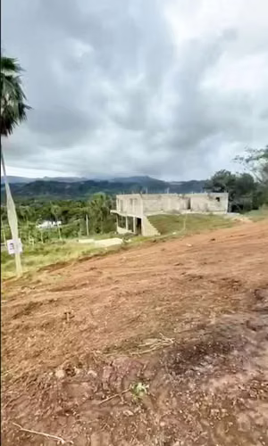 VENTA DE TERRENO IDEAL PARA VILLA CAMPO VERDE SAJOMA - Imagen 5