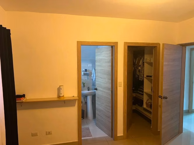 Casa Ubicada en la Quinta Don Félix Gil, La Romana - Imagen 8
