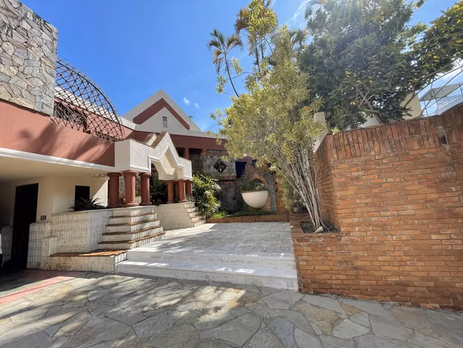 Casa de TRES niveles en Venta en Los Ríos Santo Domingo - Imagen 8