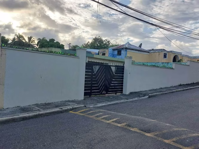 Casa en Costa azul, ideal para proyecto