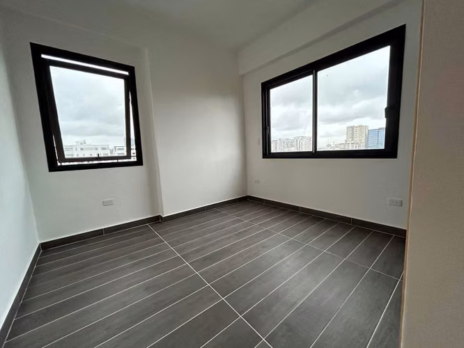 Apartamento en Venta de 2 Habitaciones en Evaristo Morales - Imagen 6