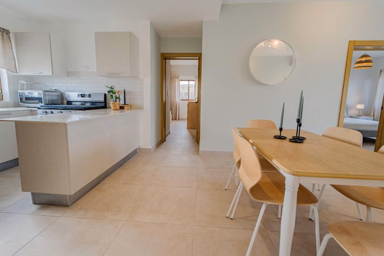 Moderno apartamento en venta con Piscina de 2 habitaciones en Punta Cana - Imagen 4