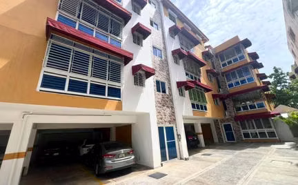 Apartamento en Alma Rosa 1er 3er nivel