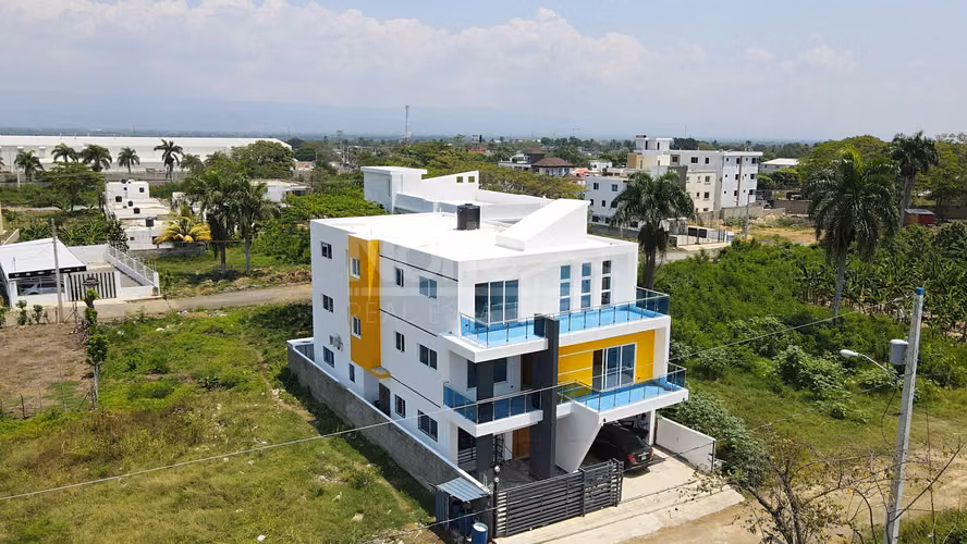 EDIFICIOP DE APARTAMENTOS EN EL RESIDENCIAL PARAISO