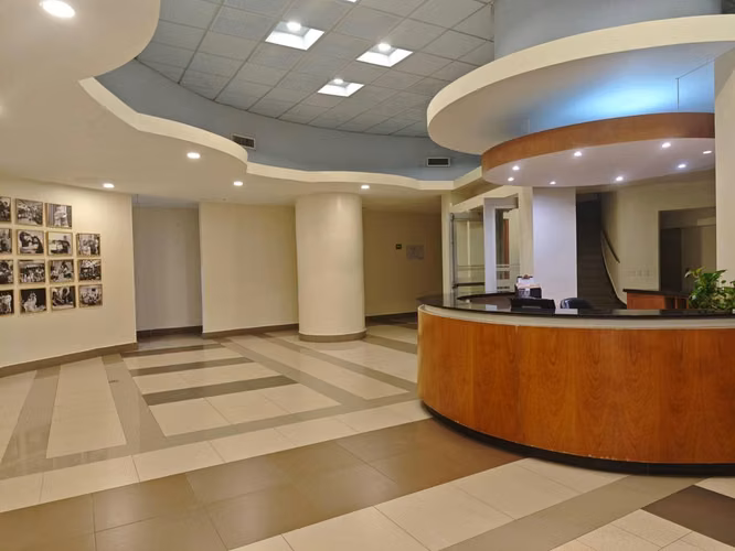 Edificio Comercial en Alquiler Ensanche Naco - Imagen 4