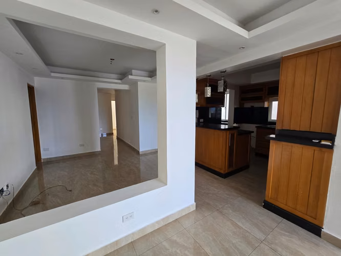 2do piso con Terraza en Marañon a pasos de la Jacobo Majluta - Imagen 4
