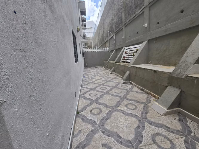 APARTAMENTO EN ALTOS DE ALAMEDA 1er NIVEL CON PATIO PRIVADO - Imagen 5
