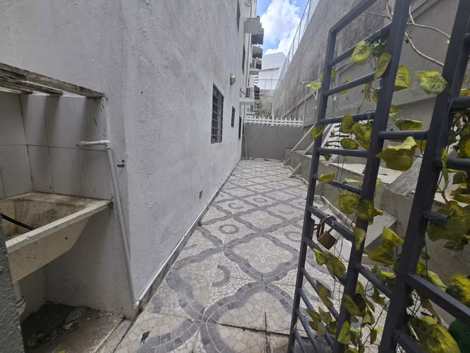 APARTAMENTO EN ALTOS DE ALAMEDA 1er NIVEL CON PATIO PRIVADO - Imagen 4