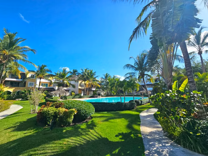 CAMINO AL PARAÍSO DOMINICUS BAYAHIBE