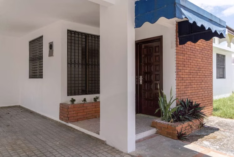 531 CASA EN EL MILLON, SANTO DOMINGO - Imagen 3