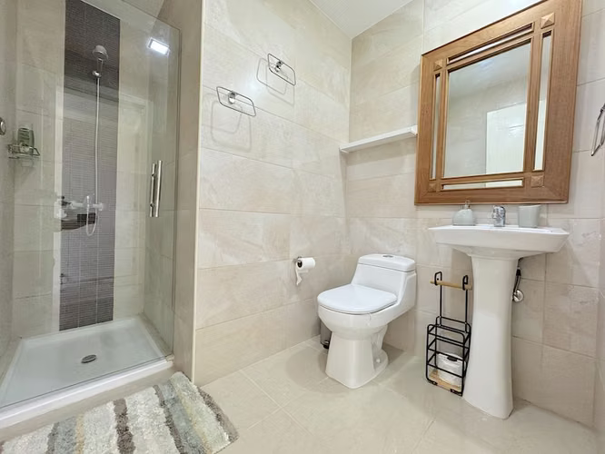 En Playa Nueva Romana Pent House Amueblado en Venta Con Jacuzzy Propio US$1,300. - Imagen 4
