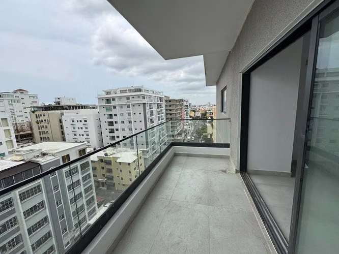 Proyecto de Apartamentos en Evaristo Morales - Imagen 4