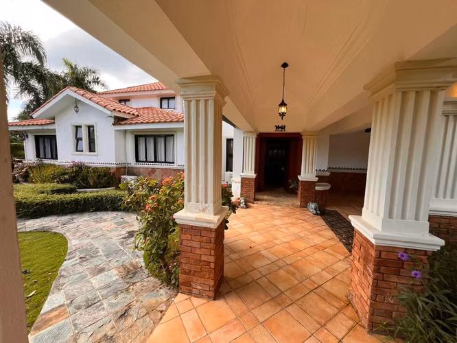 vendo Villa en juan dolio - Imagen 7