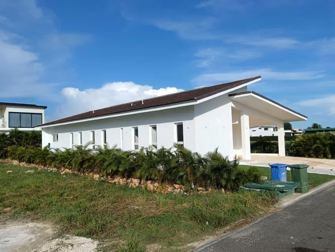 Vendo villa en la romana - Imagen 4