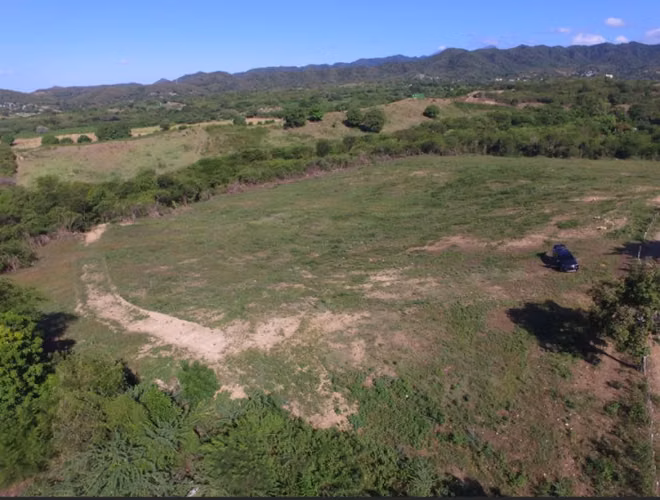 Finca en Venta en Baní con Ganado y Árboles Frutales – 118,635 m² - Imagen 5