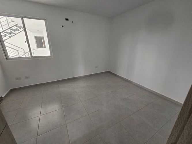 Apartamento en Torre Ita Esther II Jacobo Majluta  Piso 3 con ascensor - Imagen 6