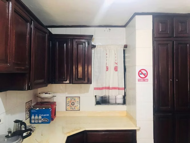 AMPLIA CASA DE 2 NIIVELES - SANTO DOMINGO ESTE - Imagen 4