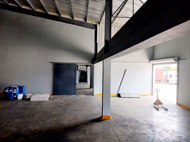 Nave en Alquiler Autopista Circunvalación - Imagen 3