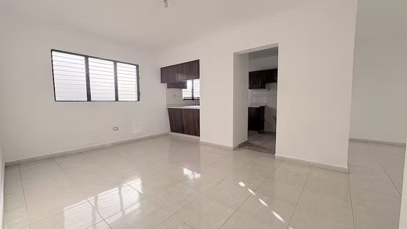 En Evaristo Morales Apartamento en Alquiler de Tres Habitaciones RD$43,800. - Imagen 5