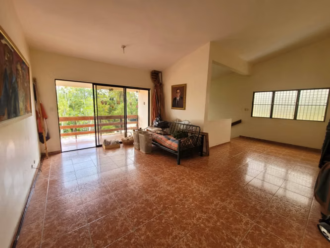 Casa Vacacional en Venta con Piscina en Guayacanes - Imagen 5