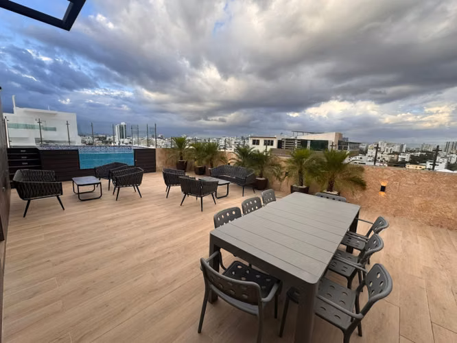Apartamento en Venta sector Renacimiento, Santo Domingo