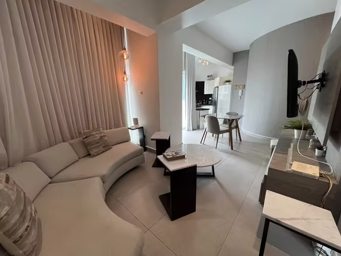 Apartamento en Alquiler en Piantini Amueblado de UNA Habitación - Imagen 3