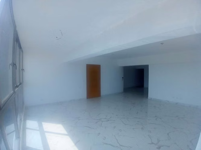 Penthouse en Venta con Vista al Mar - Imagen 2
