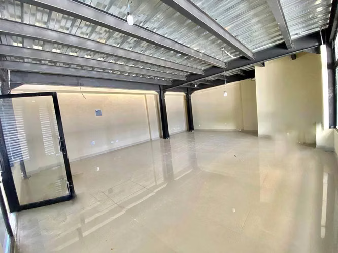 Alquiler Edificio Comercial Niveles – Ensanche Kennedy - Imagen 3