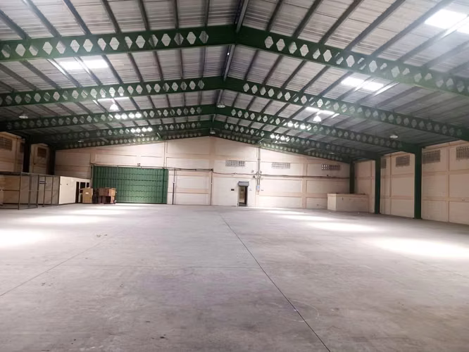 Nave en Alquiler Herrera - Imagen 3