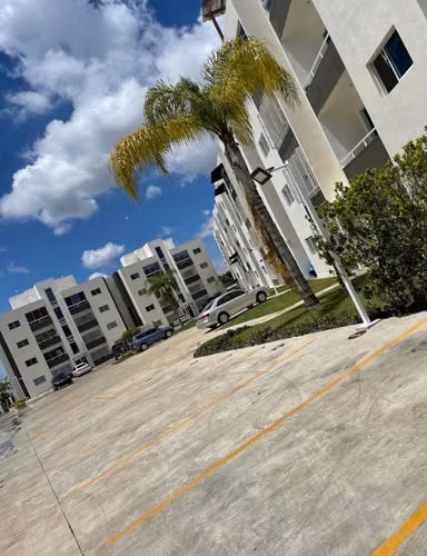 Dueño vende apartamento tipo penthouse - Imagen 2