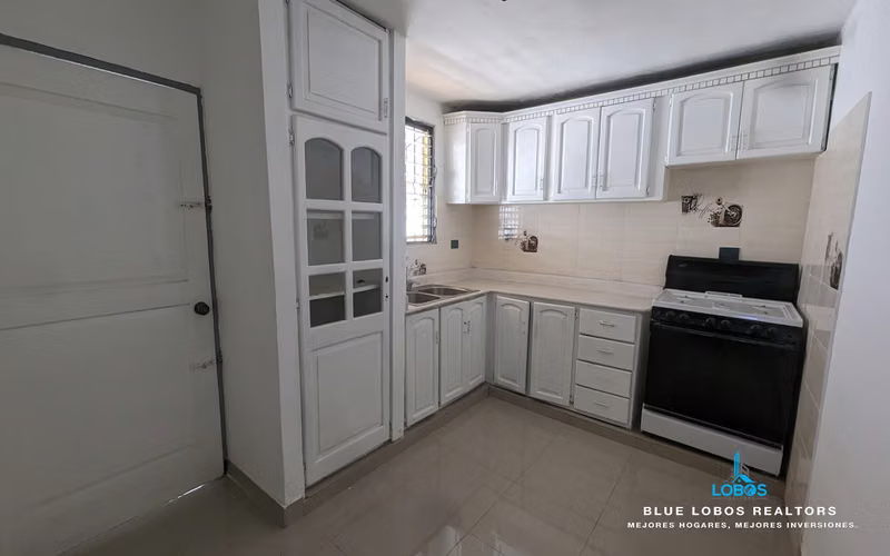 Casa en Esquina en RESIDENCIAL CERRADO Av Ecologica - Imagen 3