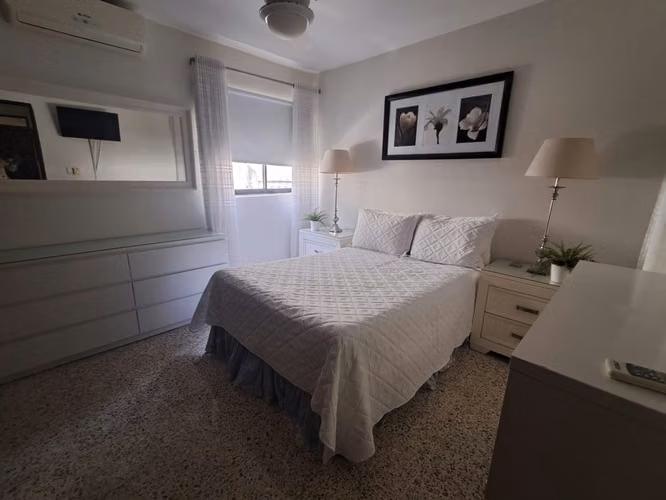 Apartamento En Alquiler De 3 Habitaciones Y 2 Baños En Piantini - Imagen 5