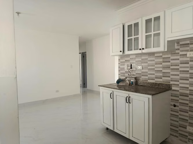 Alquilo Apartamento 4to Piso, Santo Domingo Oeste, 3 Habitaciones - Imagen 8