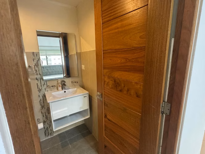 Alquilo Apartamento Amueblado, 3 Habitaciones en Piantini, Gym, Terraza - Imagen 6