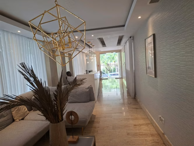 RENTA APARTAMENTO EN EVARISTO MORALES - Imagen 8