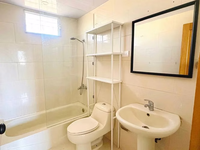 ALQUILER DE ACOGEDOR APARTAMENTO EN SECTOR EL MILLON - Imagen 5