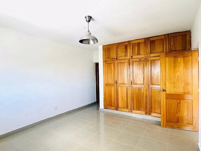 ALQUILER DE ACOGEDOR APARTAMENTO EN SECTOR EL MILLON - Imagen 3