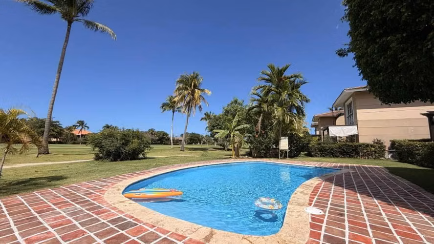 Amplio apartamento amueblado de 181 m² con vista al golf en Cocotal