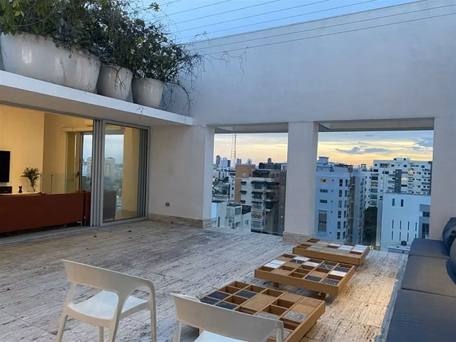 Penthouse Amueblado en Alquiler, 2 Habitaciones, Estudio, Terraza, Evaristo Morales - Imagen 6