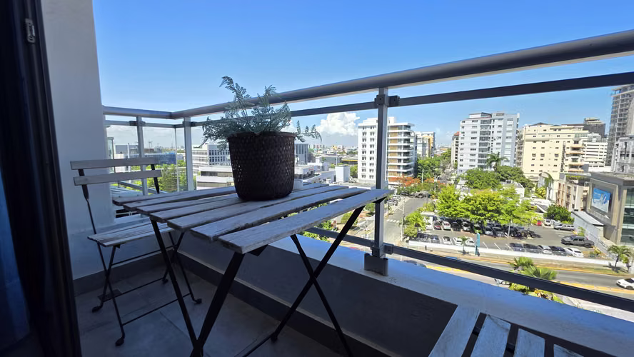 APARTAMENTO AMUEBLADO DE 1 HABITACIÓN