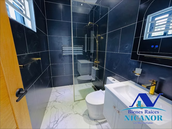 Casa de un nivel 3 habitaciones, 3 baños y piscina - Imagen 6